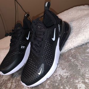 Nike Air Max 270